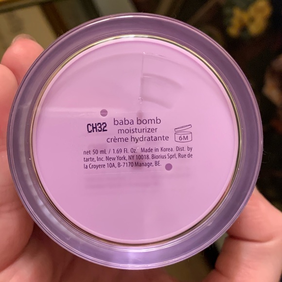 Tarte baba bomb moisturizer - Picture 3 of 5